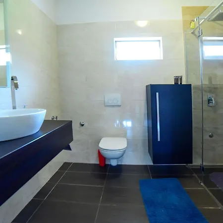 With Parking Space Sinj, Zagora - 23403 Apartment